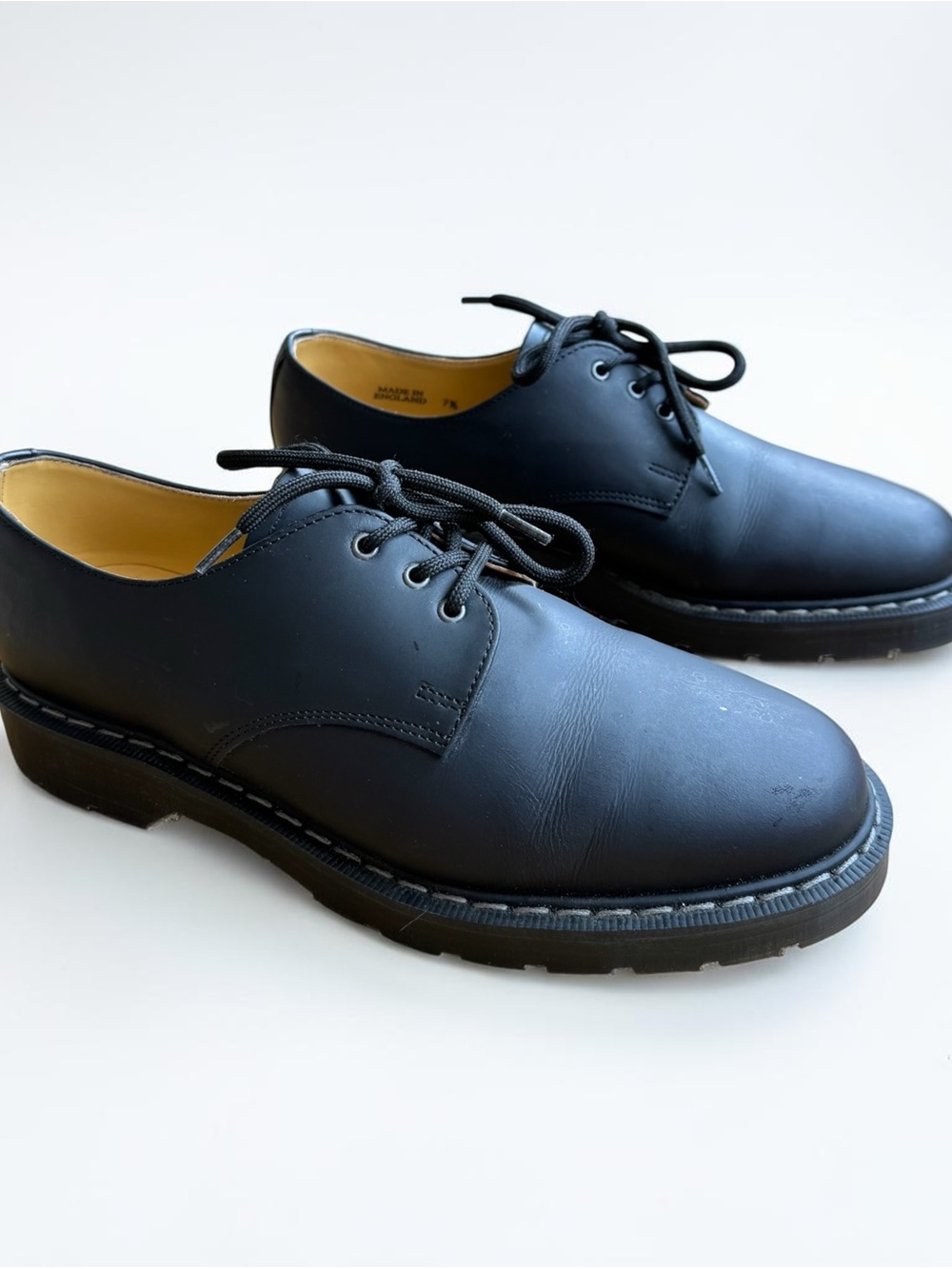 Solovair Black Greasy Gibson Shoe